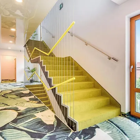 Appartement 2 Bedroom Cozy In Hel