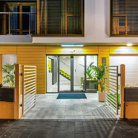 Appartement 2 Bedroom Cozy In Hel