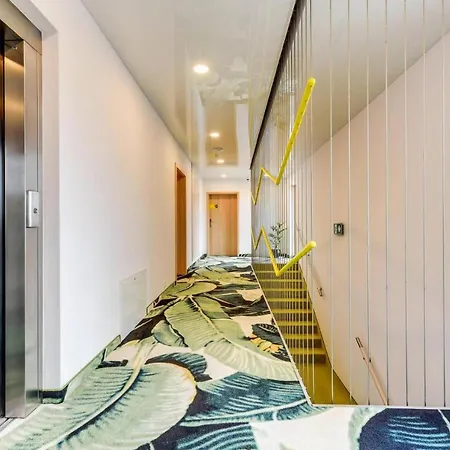 Apartman Luxurious In With Sauna