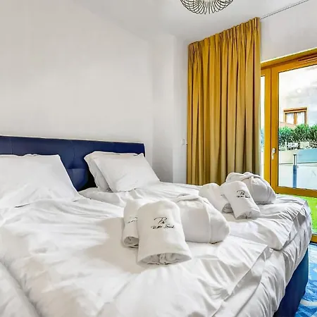 2 Bedroom Cozy In *