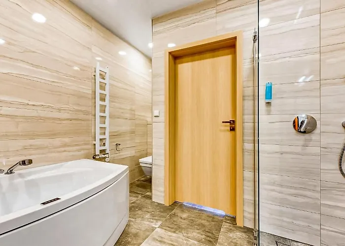 2 Bedroom Cozy In Apartament Hel